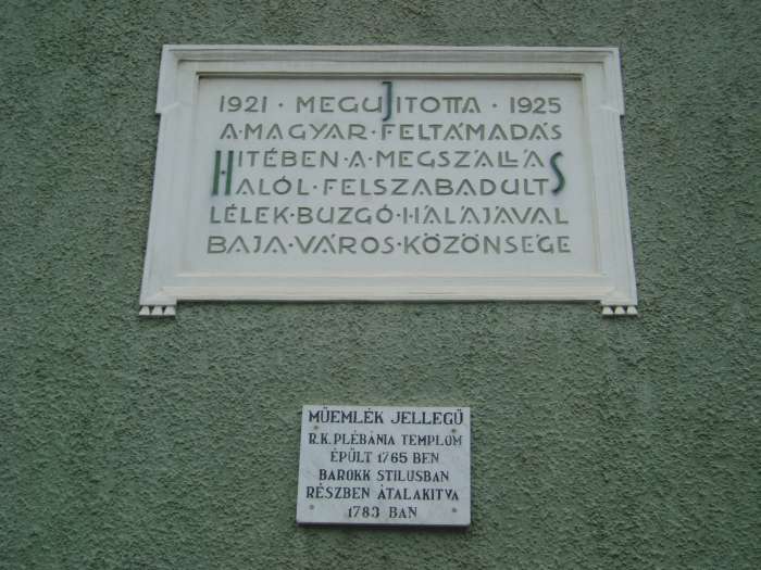 Baja, Szent Imre tér: Plébániatemplom 2.kép.jpg Baja, Szent Imre tér: Plébániatemplom 2.kép.jpg