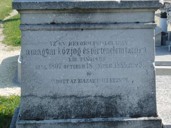 Pápa, Alsóvárosi temető: Bocsor István sírja 2.kép.jpg Pápa, Alsóvárosi temető: Bocsor István sírja 2.kép.jpg