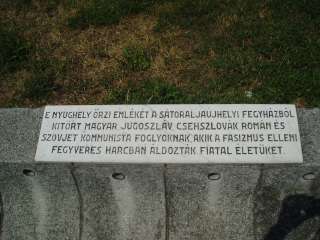 Sátoraljaújhely, Hősök tere: Börtönkitörés emlékműve 3.kép.jpg Sátoraljaújhely, Hősök tere: Börtönkitörés emlékműve 3.kép.jpg